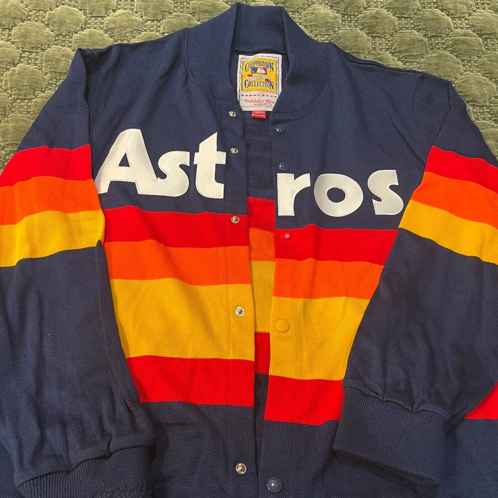 Mitchell and Ness Astros Unisex Kate Upton Sweater NWOT Size XL